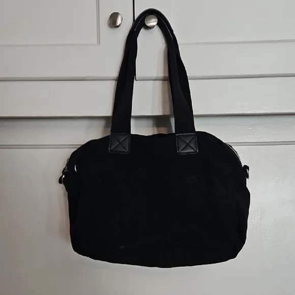 Kipling Black Handbag with Silver Zipper - Picture 3 of 17